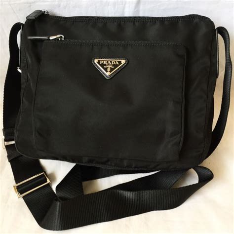 prada sling bag 2018